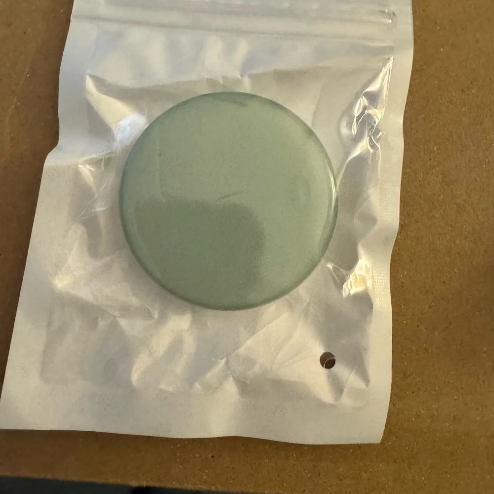 Multi-Color Screen Protector Set - Picture 3 of 5